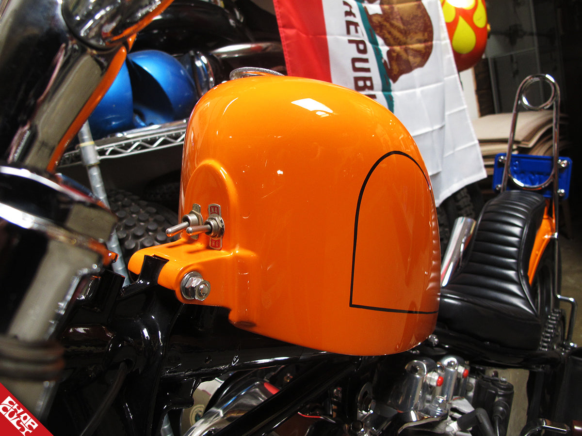 Orange cap on the bike