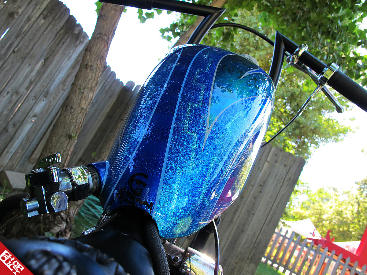 Knucklehead motorcycle gas tank and handlebars