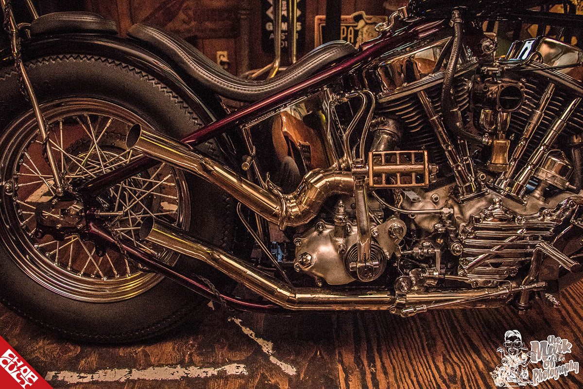 Panhead motorcycle engine and exhaust pipes