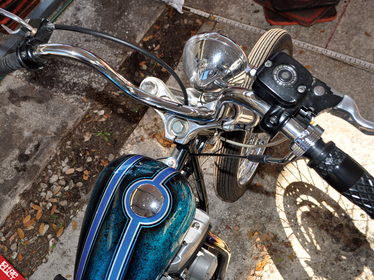 Custom motorcycle handlebars